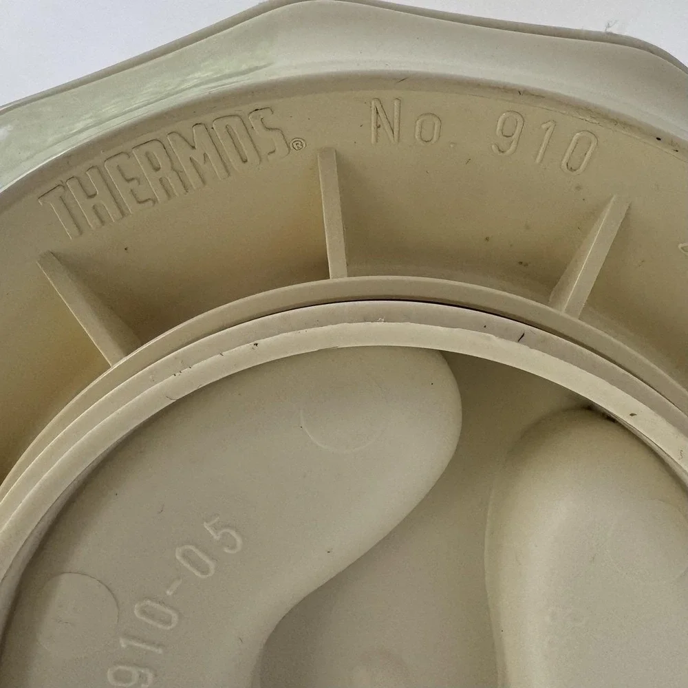 VTG 1985 Thermos Carafe Cream 12-910-05 Gwen Mfg Hot Coffee Butler Entertaining